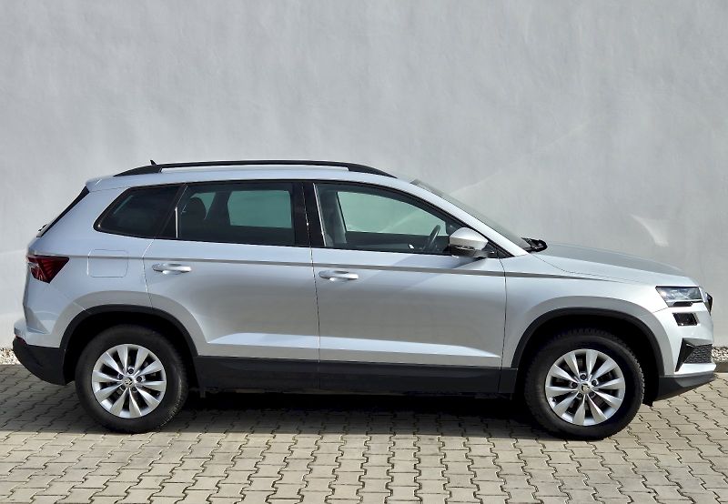 Škoda Karoq (2024) Ambition 1.5TSi 110kW 6°manuál - fotka 8 z 25