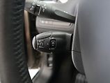 Peugeot 2008 (2016) 1.2 PureTech, Tempomat - náhled 15