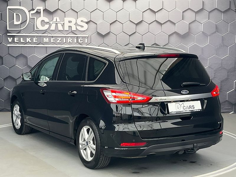 Ford S-MAX 2.5 Duratec HEV TITANIUM - fotka 2 z 64