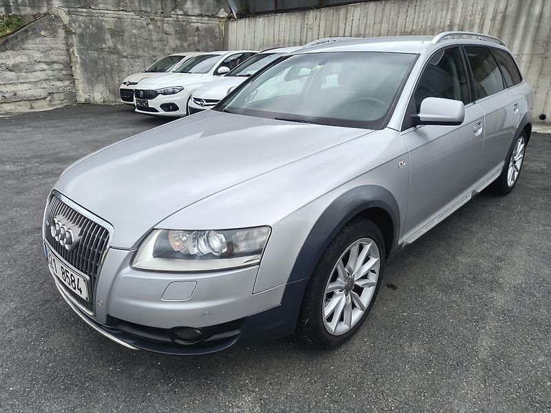 Audi A6 (2008) 3.0 TDI Q AT/NAVI/VZDUCH/KŮŽE - fotka 2 z 52