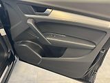 Audi Q5 (2023) 40TFSI 4x4 Advanced Tažné LED  - náhled 25