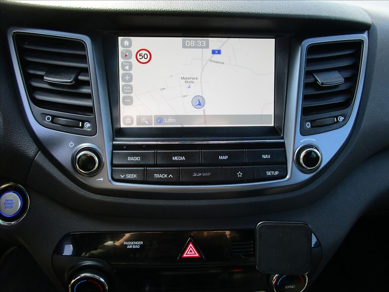Hyundai Tucson 2.0CRDi 4WD, automat - fotka 11 z 47