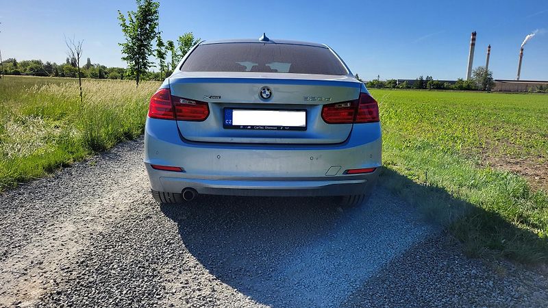 BMW Řada 3  320D XDRIVE   1MAJITEL ČR - fotka 17 z 37