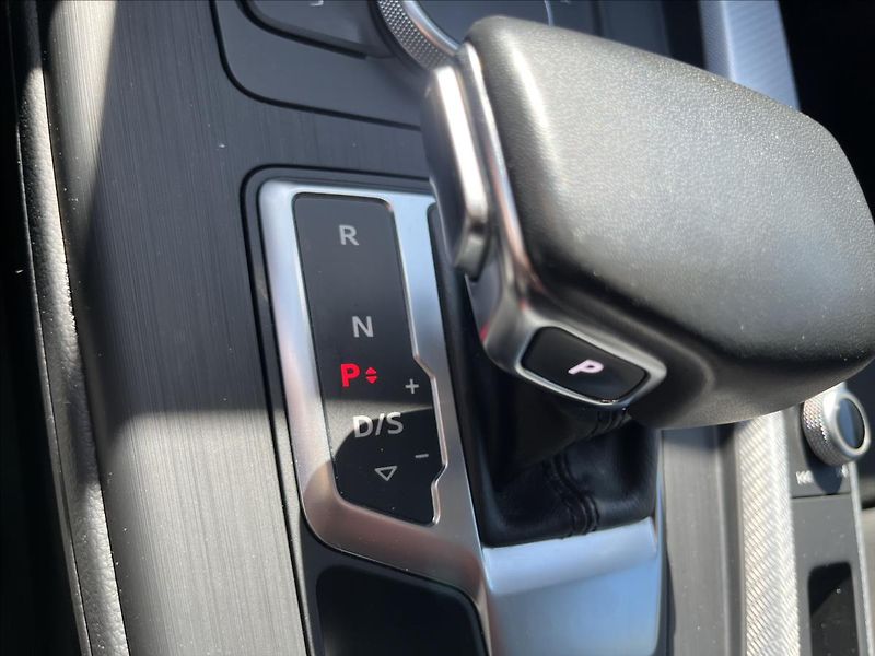 Audi A5 2.0 SPORTBACK 40 TDi 4x4 S-TRO - fotka 28 z 56