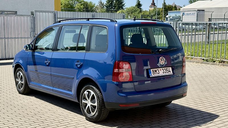 Volkswagen Touran (2009) 1.9TDi*77kW*COMFORT-LINE* - fotka 3 z 21