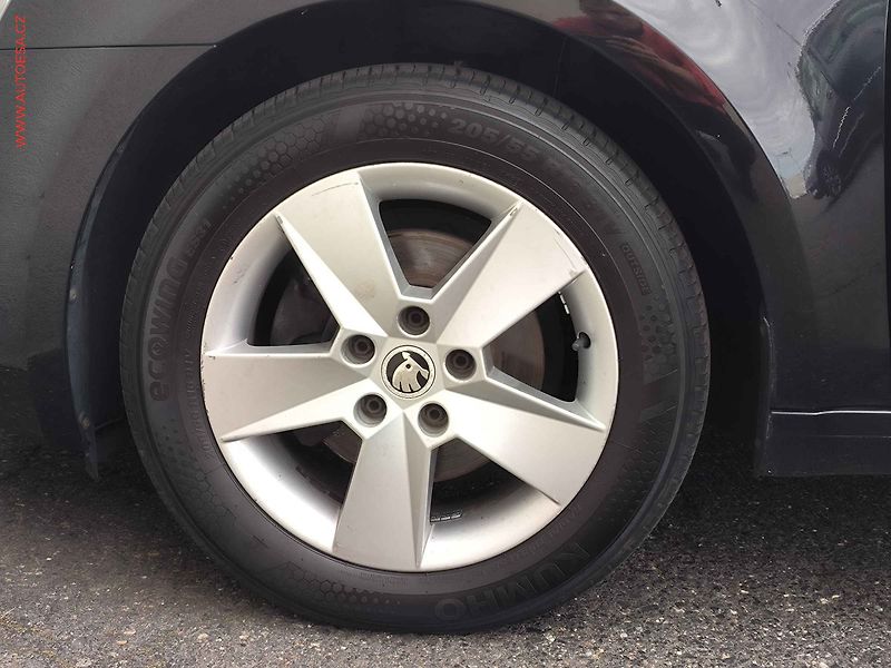 Škoda Octavia (2016) 2.0 TDi, Joy, STK7/28 - fotka 22 z 23
