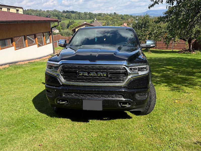 Dodge RAM (2023) 1500 Limited 5.7 HEMI LPG DPH - fotka 5 z 15