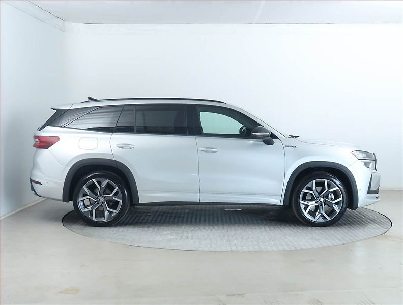 Škoda Kodiaq (2024) 2.0 TDI - fotka 6 z 20