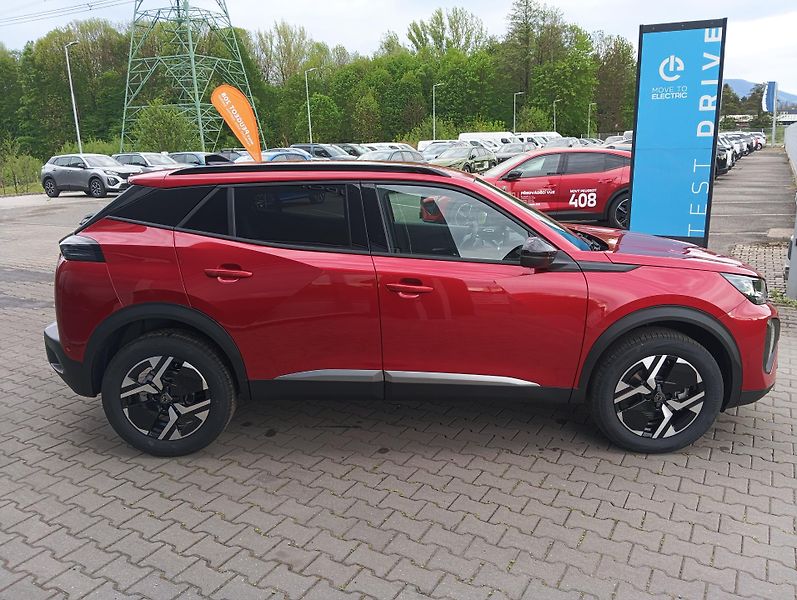 Peugeot 2008 (2026) ALLURE Hybrid 145 e-DCS6 - fotka 8 z 20