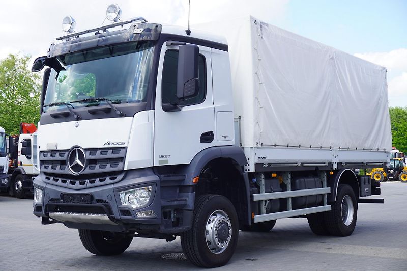 Mercedes-Benz (2018) Arocs 1827 / Driver education - fotka 7 z 24