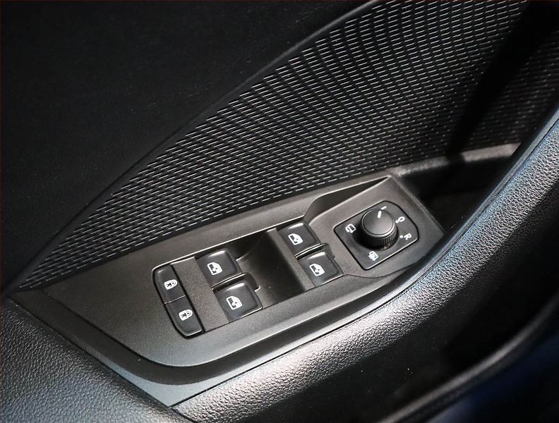 Škoda Octavia (2020) Style 2.0 TDI, ČR,1.maj - fotka 21 z 22