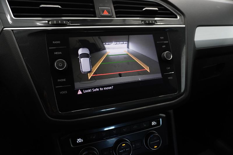 Volkswagen Tiguan 2.0 TDi 110kW DSG7 - fotka 18 z 38