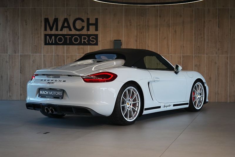 Porsche Boxster Spyder, Burmester, PDLS,Manuál - fotka 17 z 50