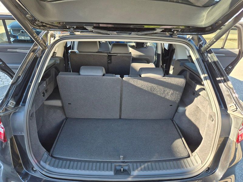 Škoda Kodiaq (2024) Exclusive Selection 2.0TDi 4x4 - fotka 13 z 31