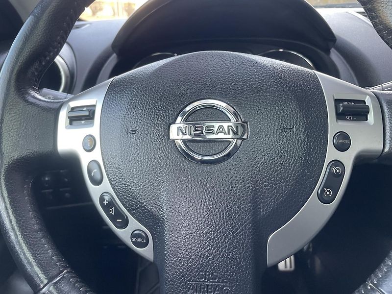 Nissan Qashqai 2,0i 104kW Sevisní kniha Tažné - fotka 18 z 22