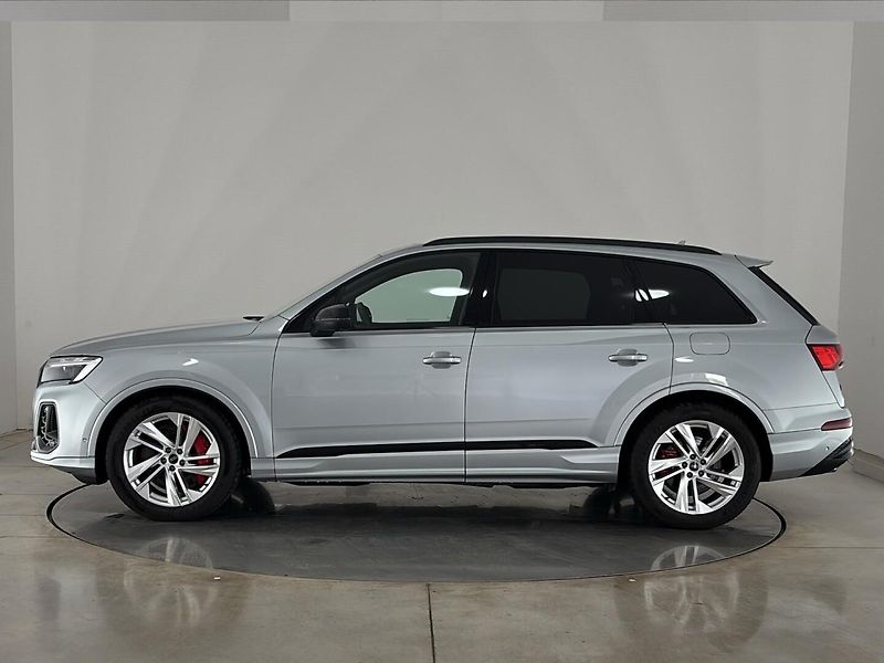 Audi Q7 60 S-Line quattro - fotka 3 z 31