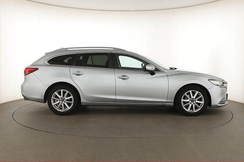 Mazda 6 (2018) 2.0 Skyactiv-G, Navi, Tempomat - fotka 6 z 19