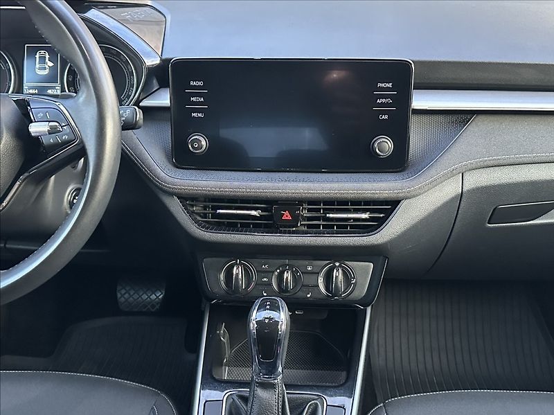 Škoda Fabia 1,0 TSI 110PS  Style DSG - fotka 24 z 53