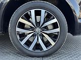 Volkswagen Multivan (2017) T6 Long 2.0TDi 4M Highline DPH - náhled 47