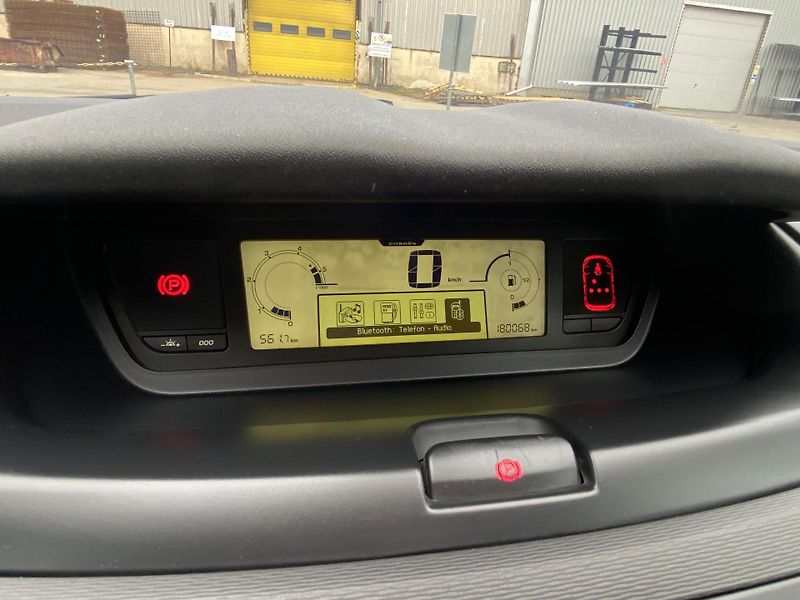 Citroën C4 Picasso (2012) 1,6 HDi  - fotka 30 z 35