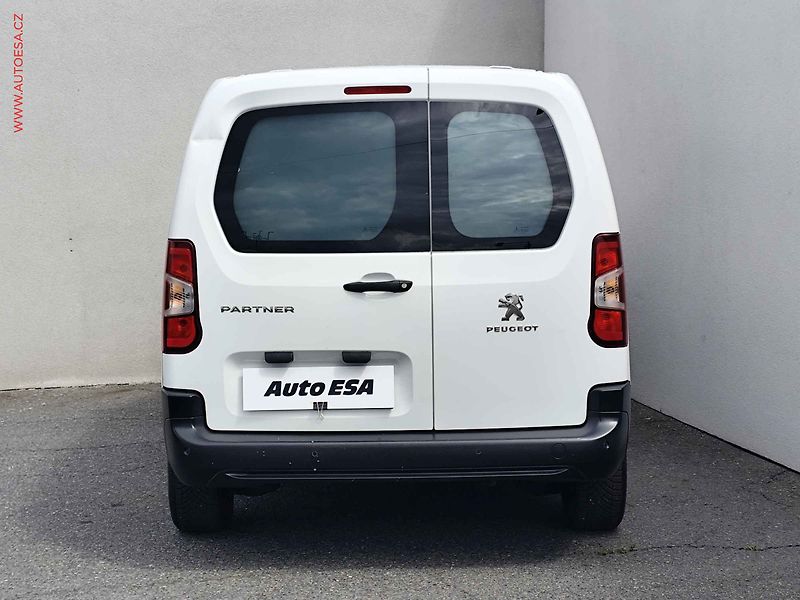 Peugeot Partner (2021) 1.5HDi MAXi, Premium, AC - fotka 5 z 22