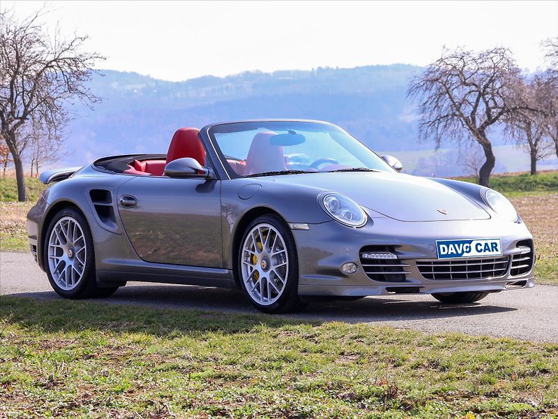 Porsche 911 3,8 TURBO S - fotka 9 z 56