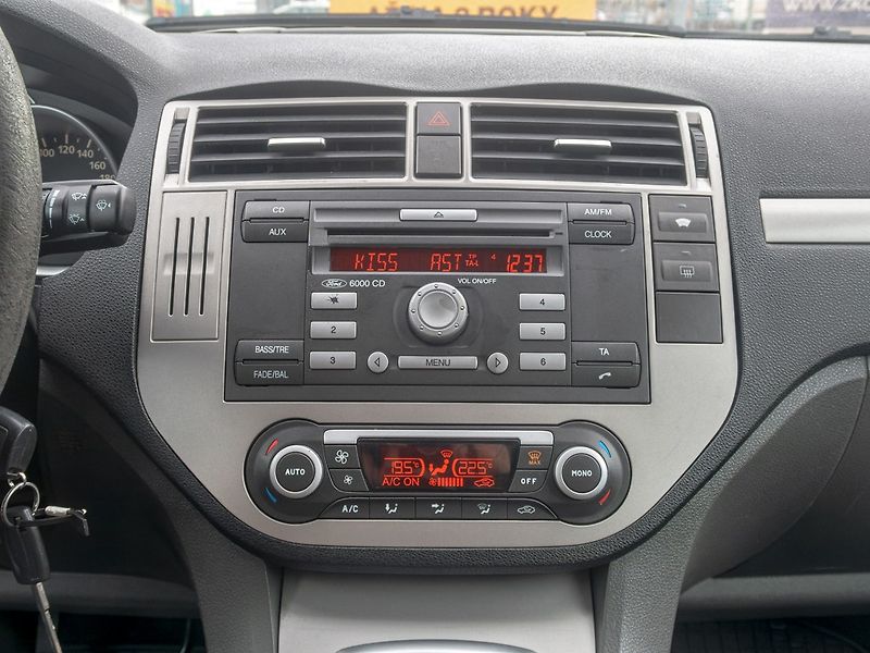 Ford C-MAX (2009) 1.6D 80KW – DIGI KLIMA - fotka 21 z 43