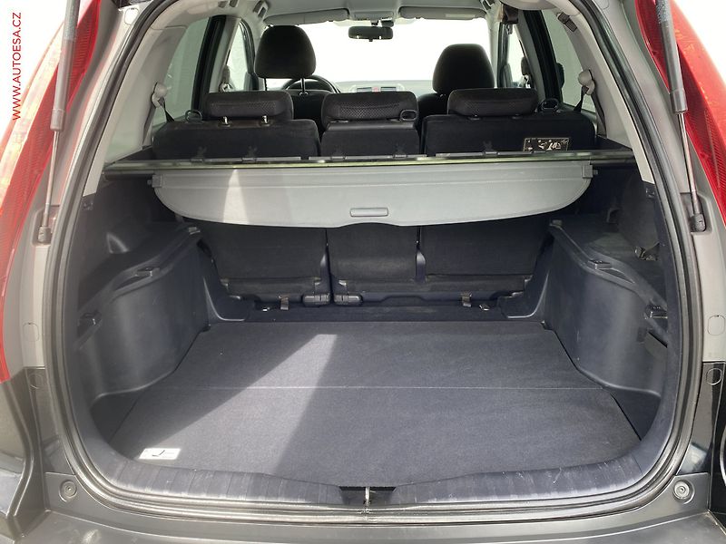 Honda CR-V (2009) 2.2 i-CTDi 4x4, Elegance - fotka 7 z 16