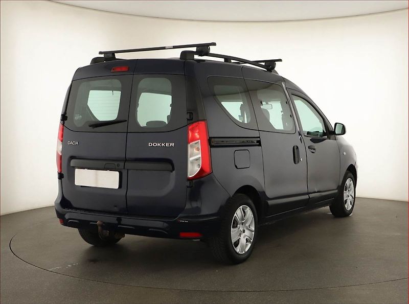 Dacia Dokker (2018) Arctica 1.6 SCe, 5Míst, ČR - fotka 5 z 13