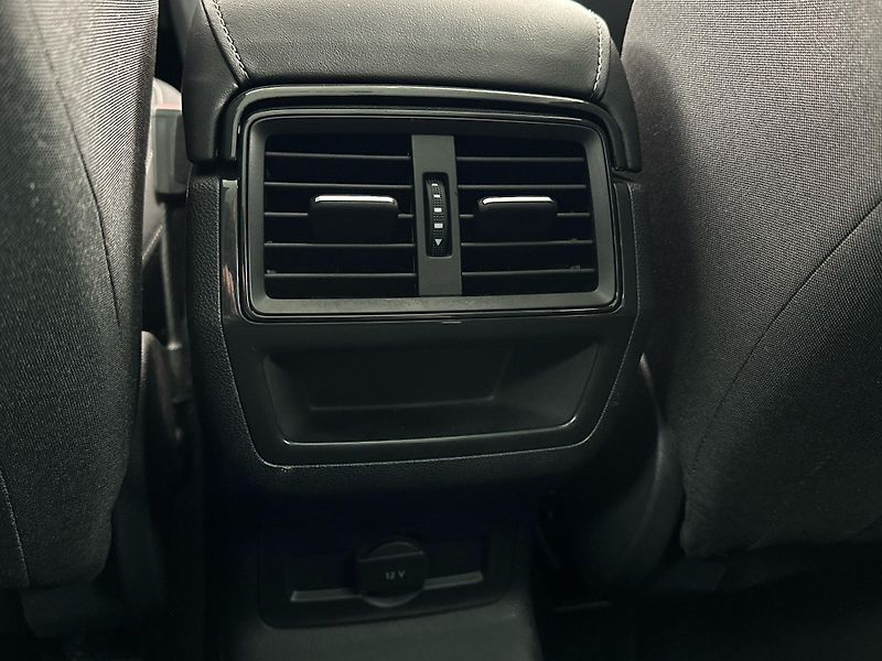 Škoda Karoq (2024) 2.0TDI 85kW Selection - fotka 22 z 26