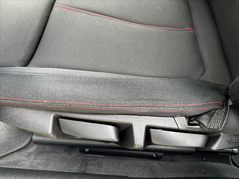 BMW Řada 3 2,0 2.0D 135kW GT- CZ - fotka 19 z 40