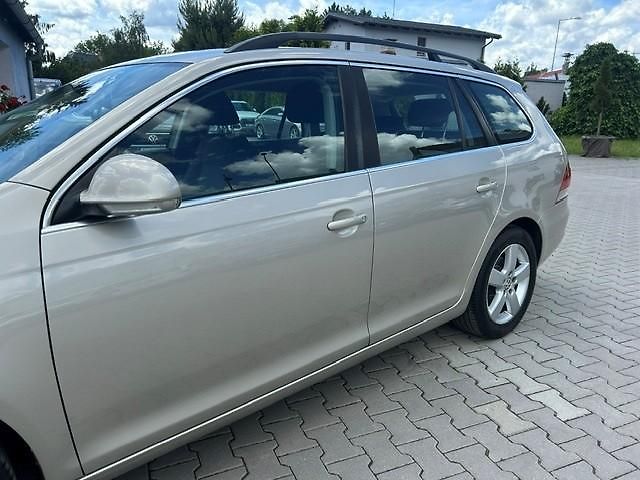 Volkswagen Golf Variant 1,2TSi 77kW Tažné zař.  - fotka 6 z 54