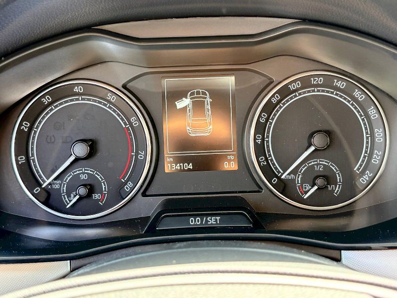 Škoda Kamiq (2022) 1.5 TSI / 110 kW / AMBITION - fotka 24 z 24