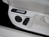 Volkswagen Passat (2016) COMFORTLINE 2.0TDI 110KW TAŽNÉ - náhled 14