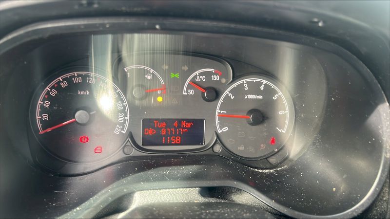 Opel Combo (2013) D VAN 1,3CDTi 66kW MP5 - fotka 17 z 22
