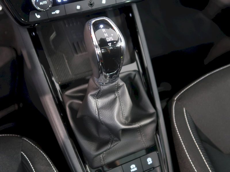 Škoda Scala (2025) MONTE CARLO 1.0TSI 85KW DSG - fotka 32 z 40