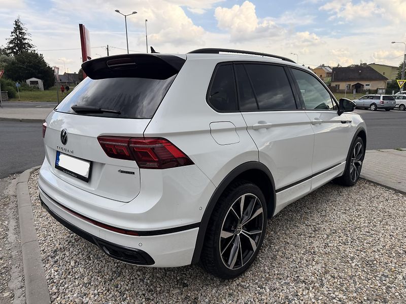 Volkswagen Tiguan R-Line 2,0 TSi/180kW 4x4 DSG - fotka 7 z 11