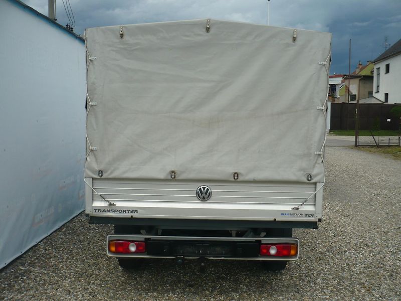 Volkswagen Transporter 2.0TDI Klima 6Míst - fotka 11 z 32