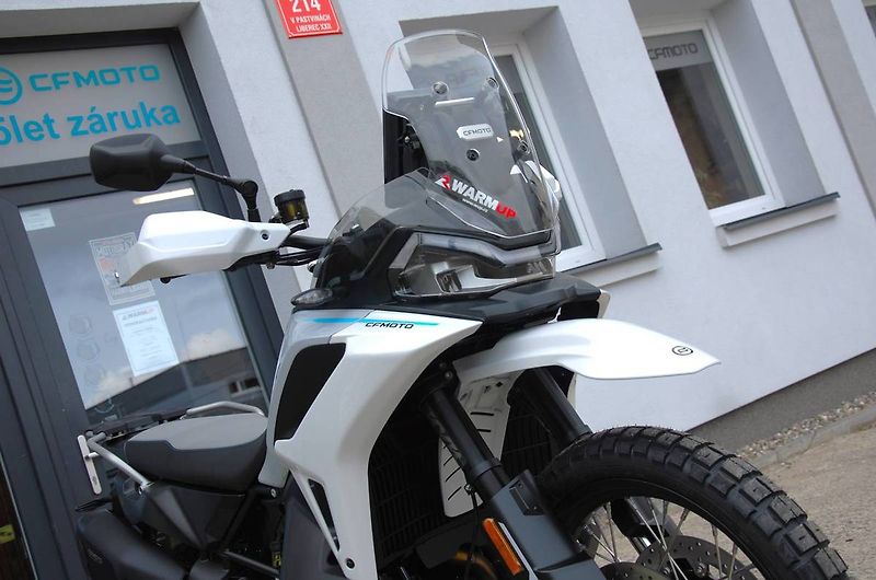 CFMOTO (2026) 1000MT-X Touring WHITE - fotka 13 z 25
