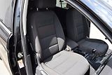 Volkswagen Touran (2017) 1.4TSI 110kw 7MÍST CLBMT NAVI - náhled 37