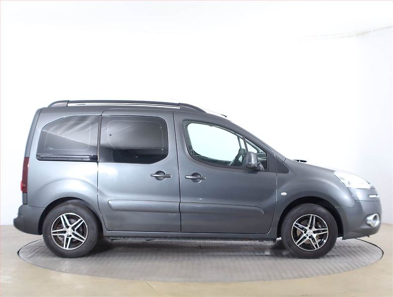 Peugeot Partner (2013) 1.6 HDi, 5Míst, SR - fotka 6 z 13