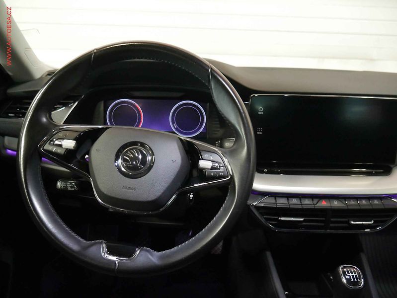 Škoda Octavia (2020) 2.0 TD, ČR, Style, TZ, LED - fotka 11 z 21