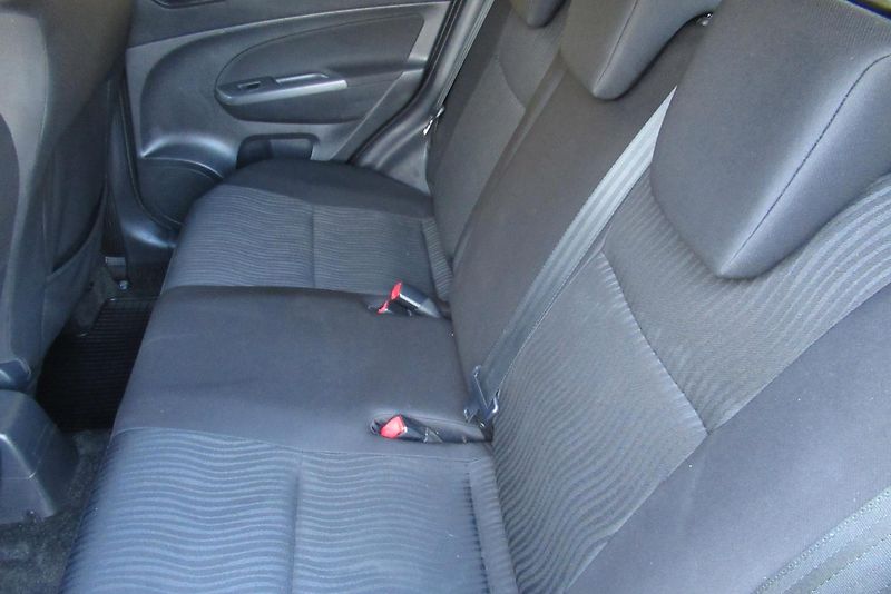 Suzuki Swift 1.2i KLIMA  SADA ALU KOL - fotka 17 z 23