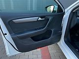 Volkswagen Passat TDI-ALU-NAVI-PLNÝ SERVIS - náhled 12