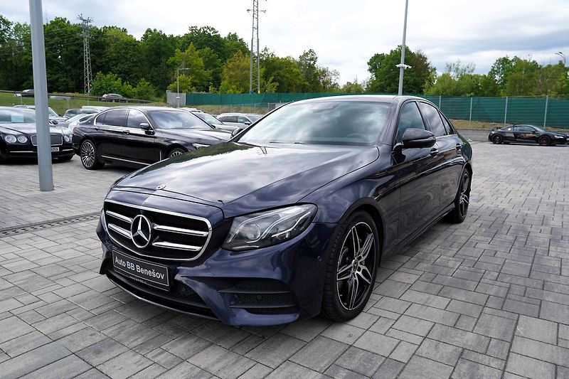 Mercedes-Benz Třídy E 350d AMG/kůže/AT/Led - fotka 2 z 40