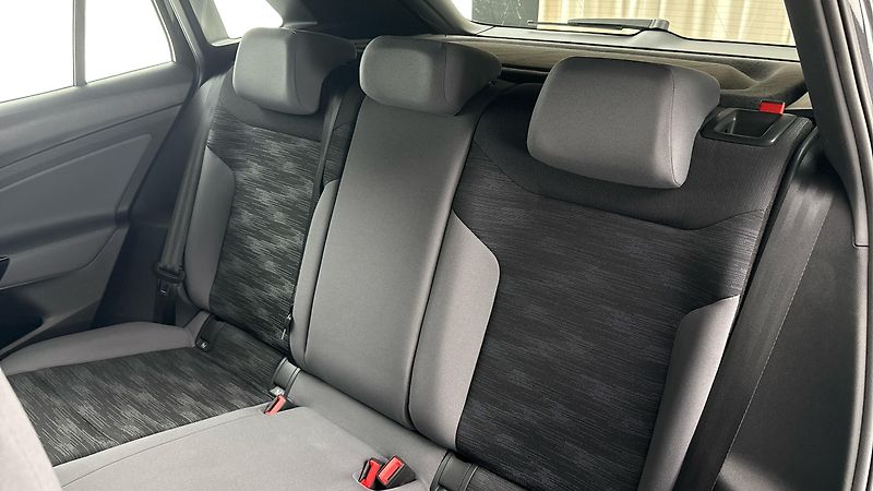 Volkswagen ID.4 55 kWh AUT Pure Performance - fotka 16 z 30