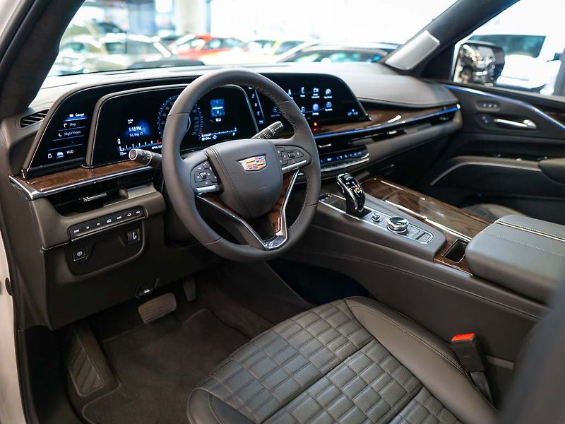 Cadillac Escalade (2024) 6.2 Premium Luxury Platinum - fotka 16 z 50
