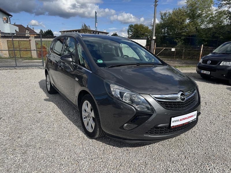 Opel Zafira (2012) TOURER 1.4T,7MÍST,2SADY KOL - fotka 2 z 40