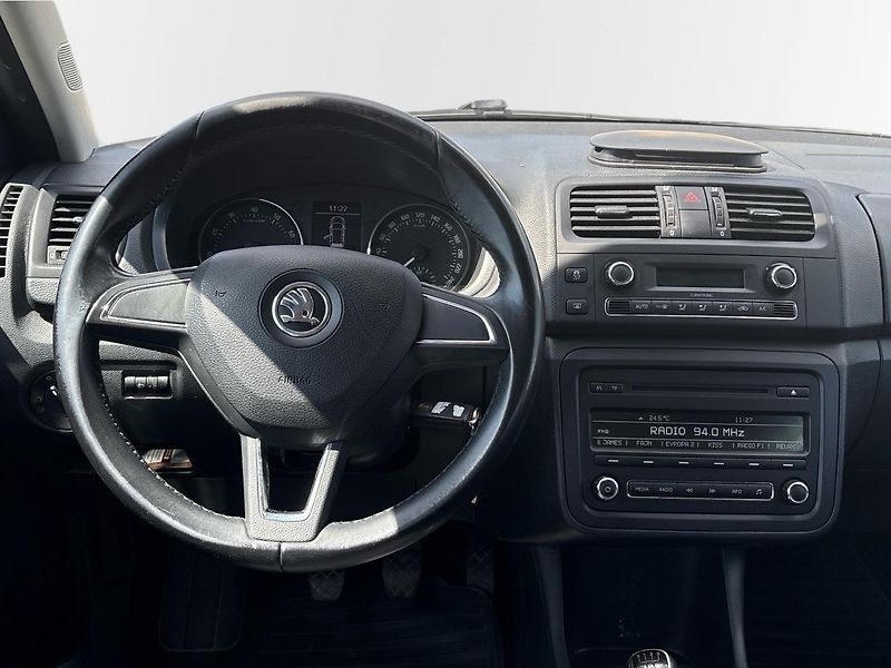 Škoda Fabia (2014)  1.2 TSI 63kW Elegance Combi - fotka 5 z 19