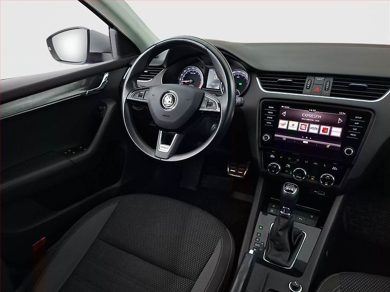 Škoda Octavia (2019) Scout 2.0 TDI, 4X4, Automat - fotka 7 z 18